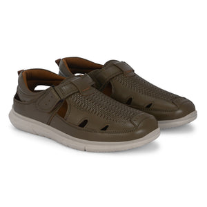 Zero Gravity Sandals by Egoss
