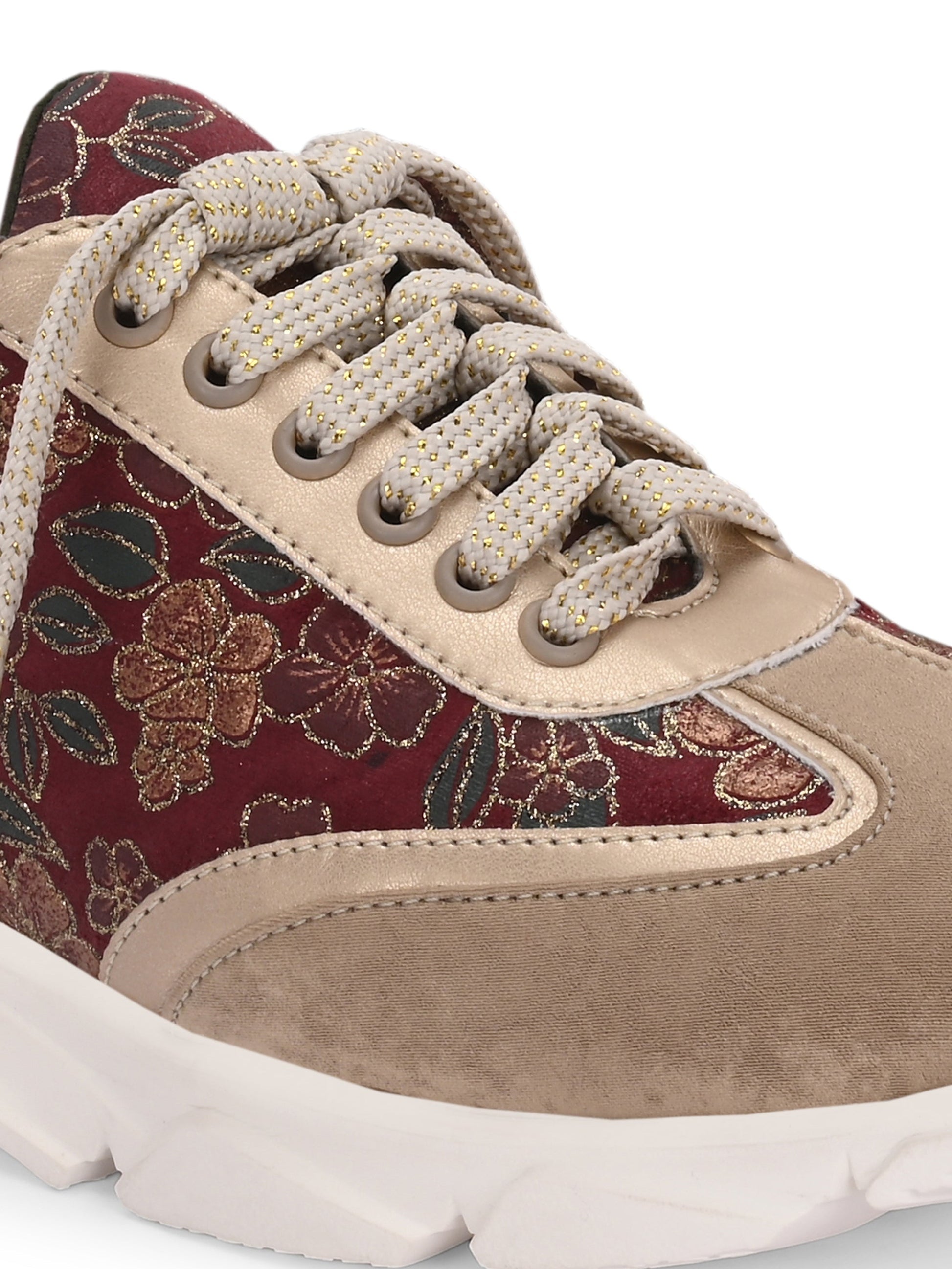 Sneakers by Lady Boss x Egoss