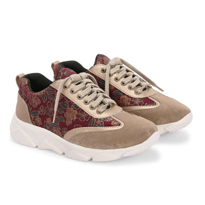 Sneakers by Lady Boss x Egoss