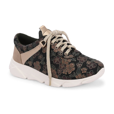 Sneakers by Lady Boss x Egoss