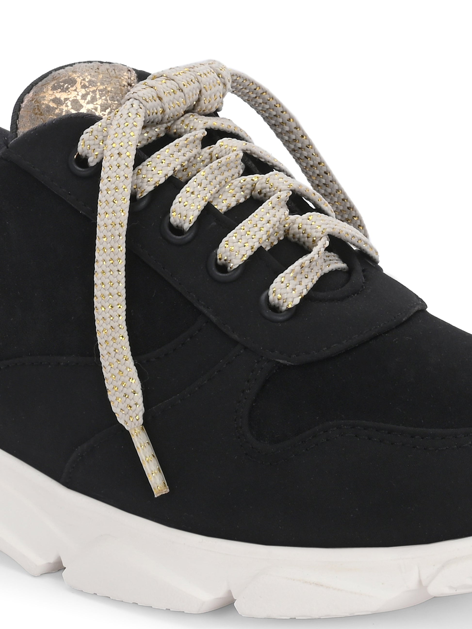 Sneakers by Lady Boss x Egoss