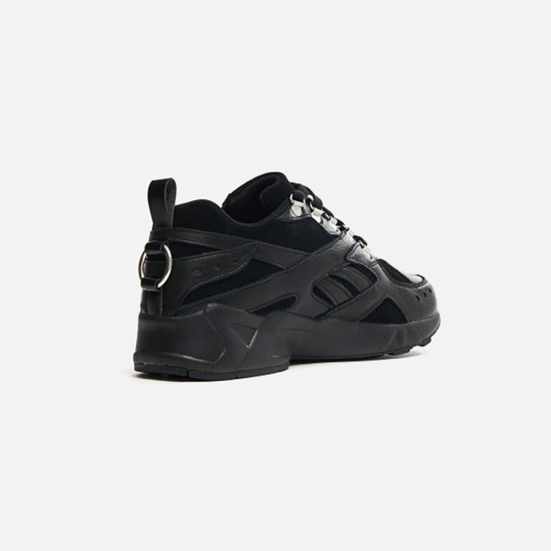 Reebok | AZTREK