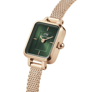 Daniel Wellington Quadro Mini Melrose Rose Gold Emerald Emerald Sunray Dial Women 15.4mm*18.2mm DW00100648