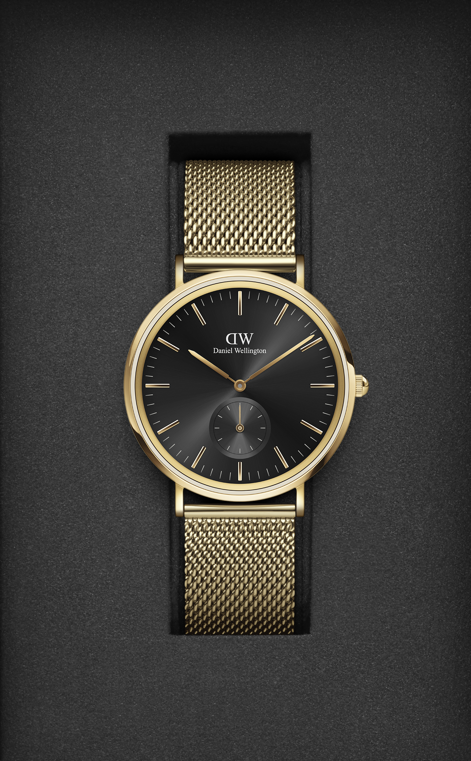 Classic Men Quartz Black Dial Analog Stainless Steel Watch DW00100713K