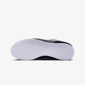 Nike | CORTEZ TXT  { BLACK/WHITE