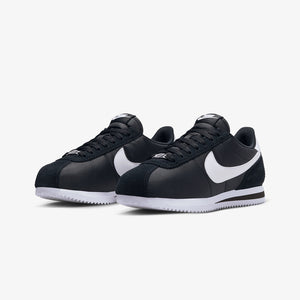 Nike | CORTEZ TXT  { BLACK/WHITE