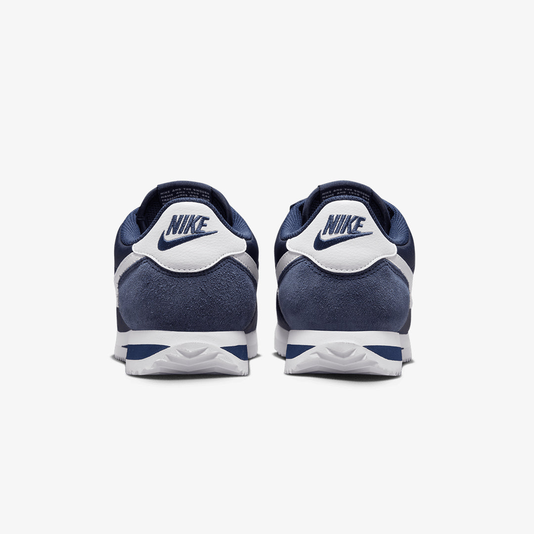 Nike | CORTEZ TXT  { MIDNIGHT NAVY/WHITE
