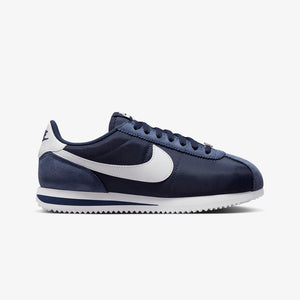 Nike | CORTEZ TXT  { MIDNIGHT NAVY/WHITE