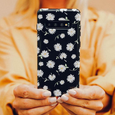 Daisy Daydream | Black Floral Samsung Case