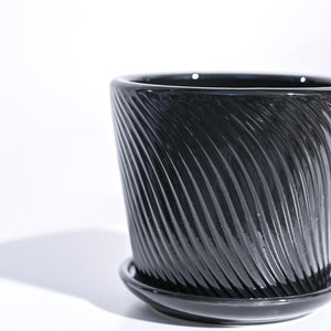 Spiro Ceramic Pot