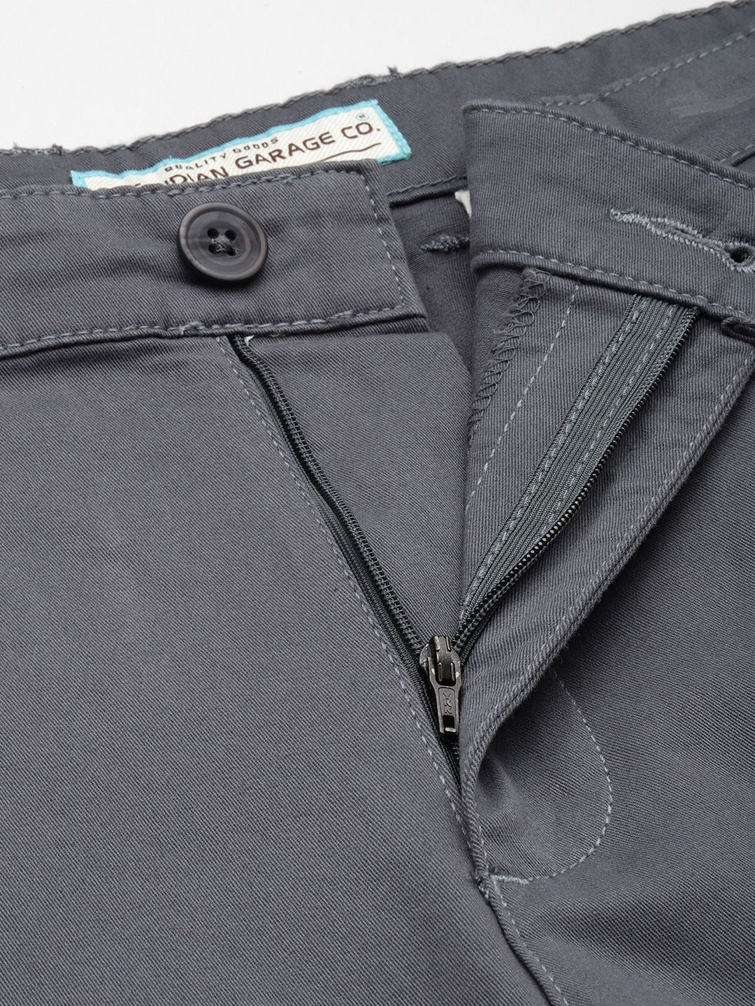 Men's Silver Regular Fit Solid Chino Shorts