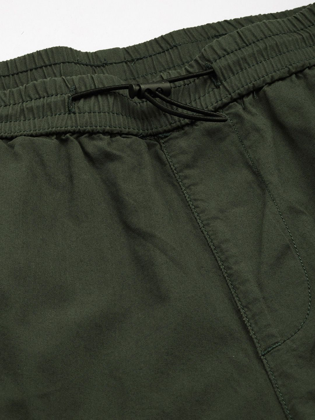 Men's Green Relaxed Fit Solid Utility Cargo Jogger