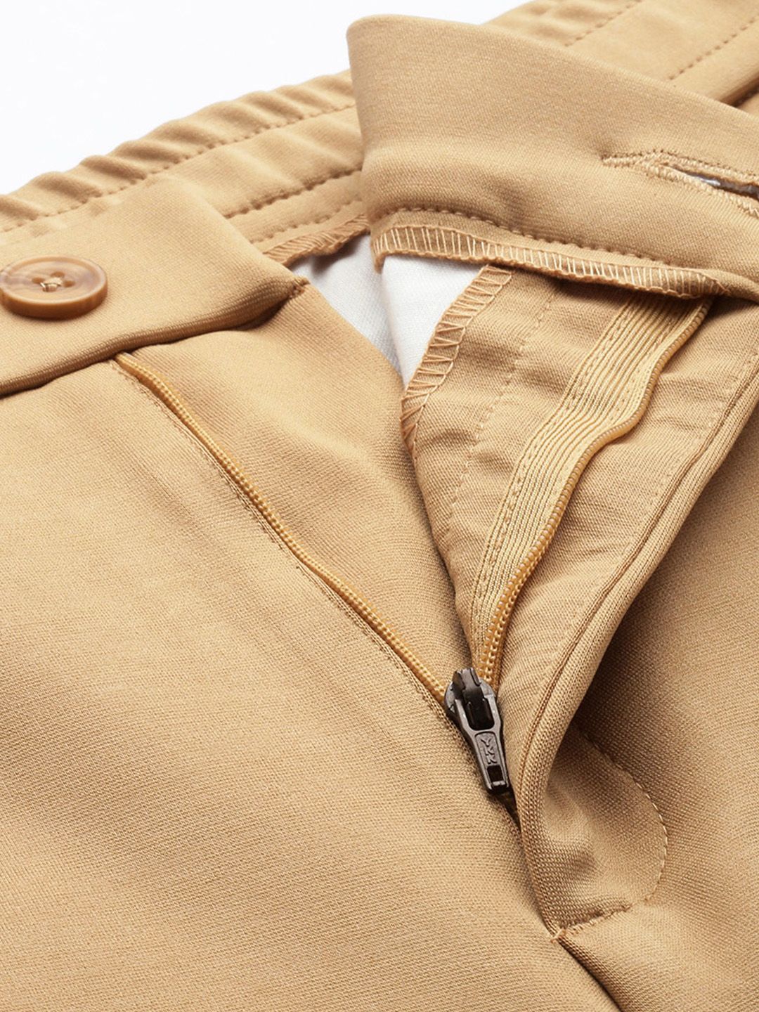 Men's Brown Relaxed Fit Solid Chinos