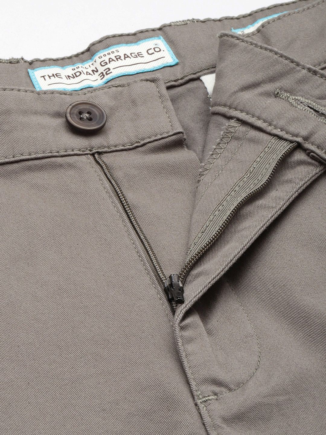 Men's Grey Regular Fit Solid Chino Shorts