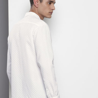 Men's White Relaxed Fit Solid Resort Wear Shirt