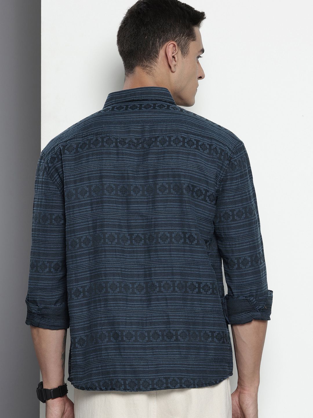 Men's Grey Relaxed Fit Textured Resort Wear Shirt