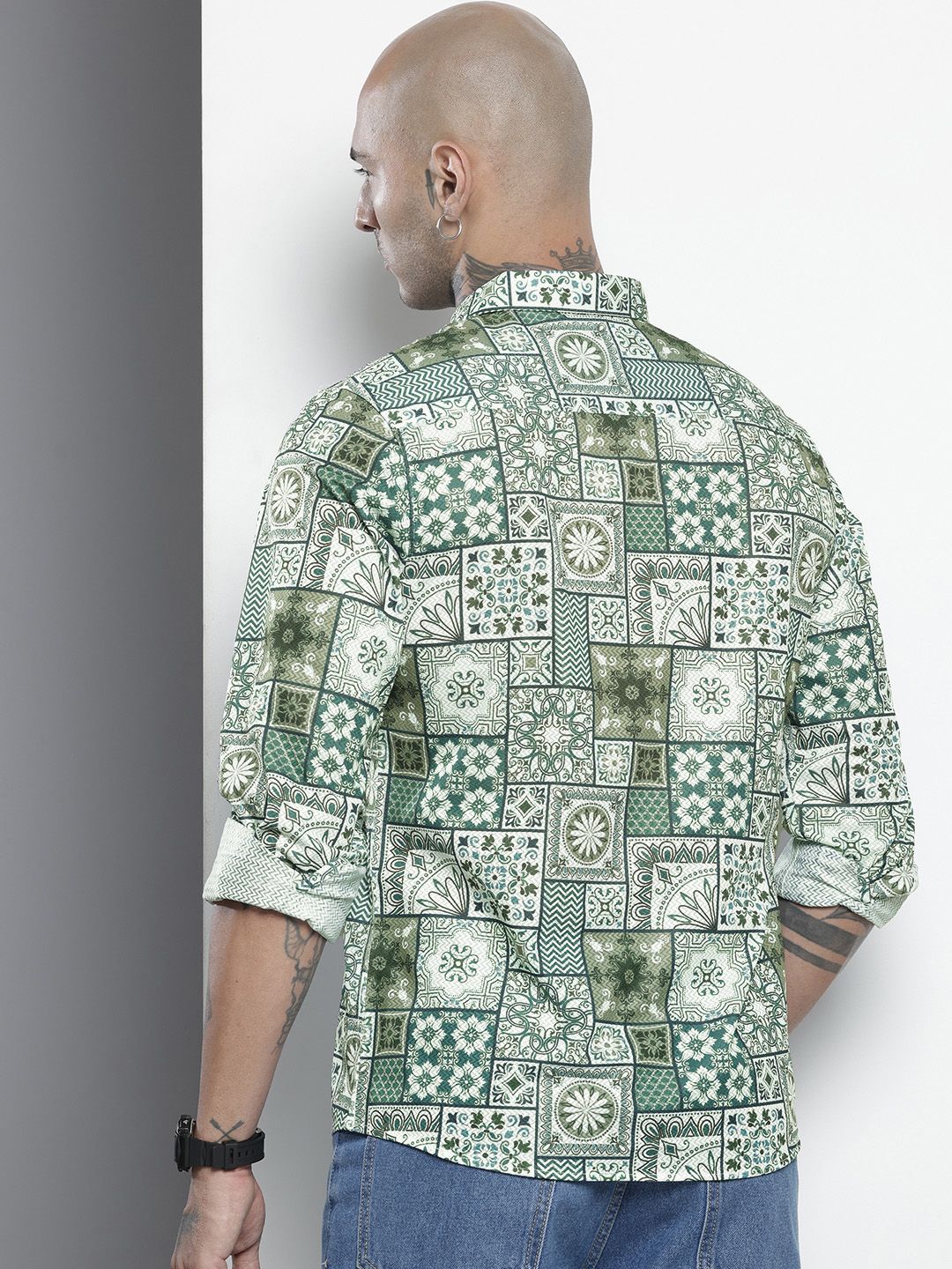 Men's Green Regular Fit Indie Print Resort Wear Shirt