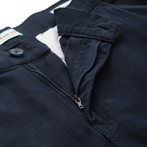 Men's Navy Blue Relaxed Fit Geometric Print Cargos