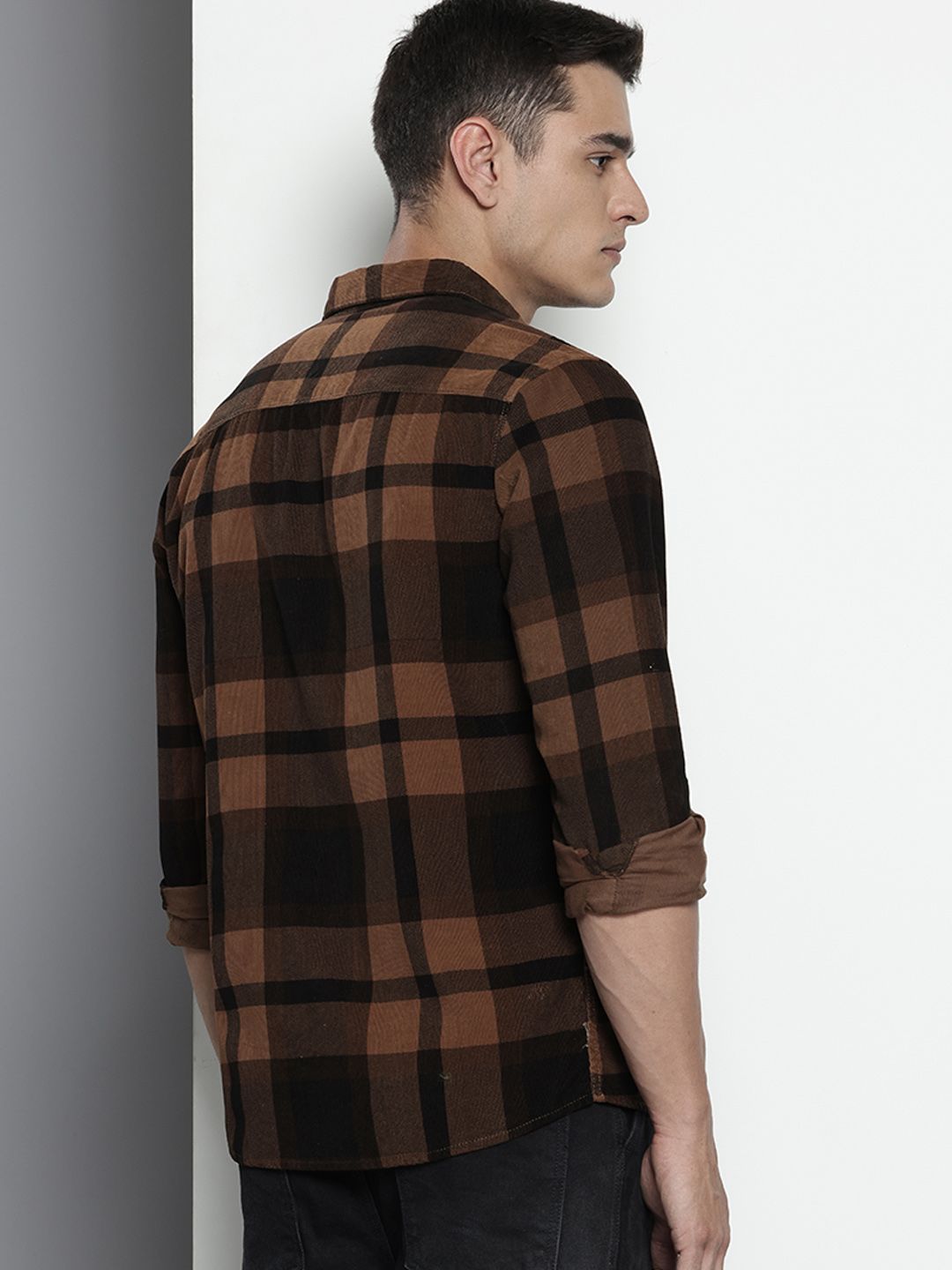 Men's Brown Regular Fit Checked Casual Shirt