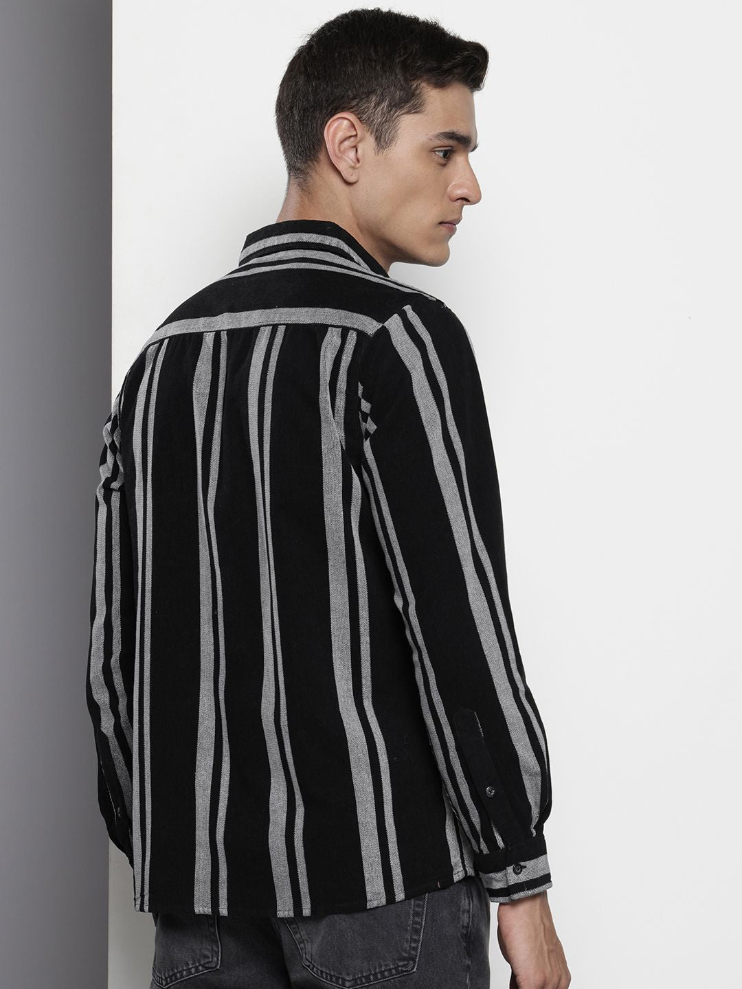 Men's Black Regular Fit Striped Casual Overshirt