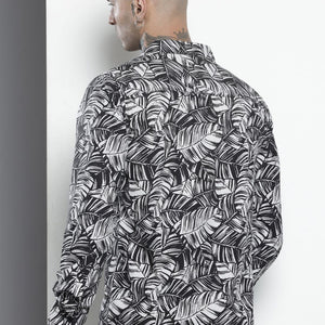 Men's Black Regular Fit Abstract Print Casual Overshirt