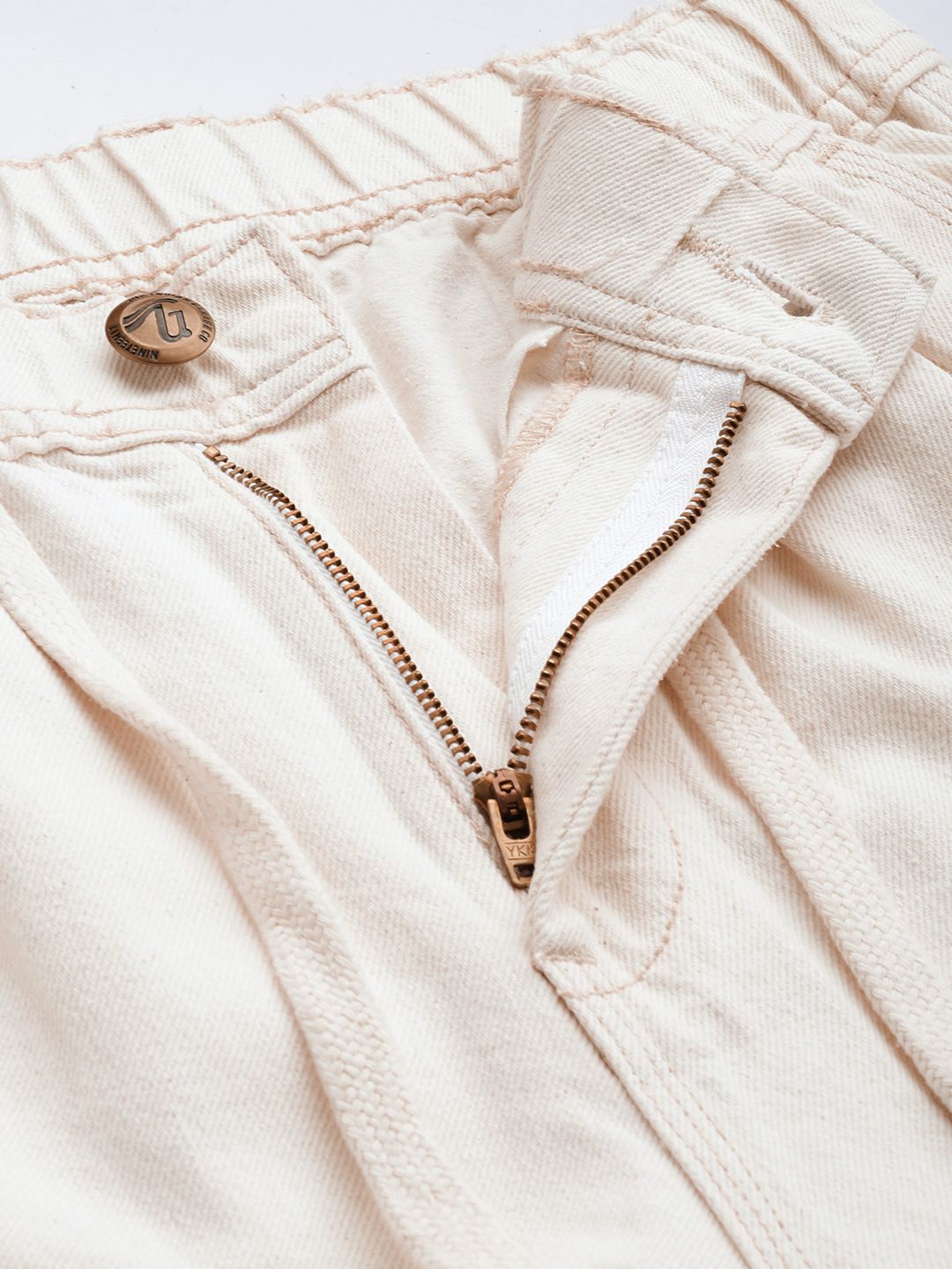 Men's White Relaxed Fit Solid Denim Joggers