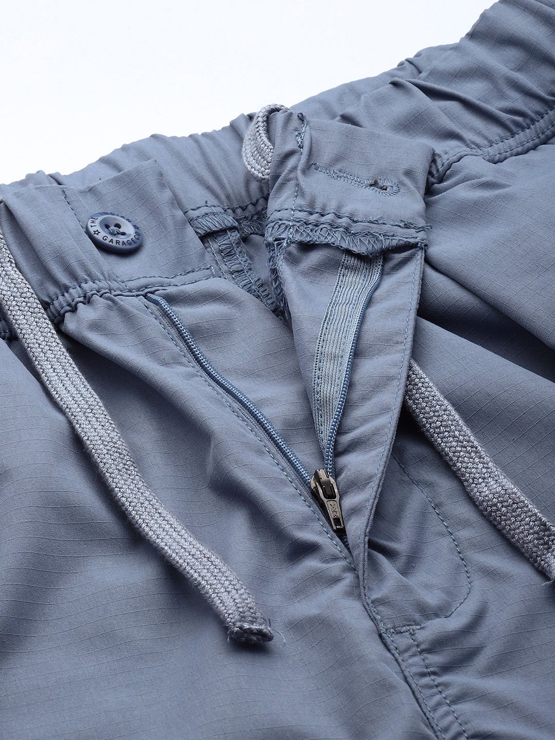Men's Blue Loose Fit Textured Cargos