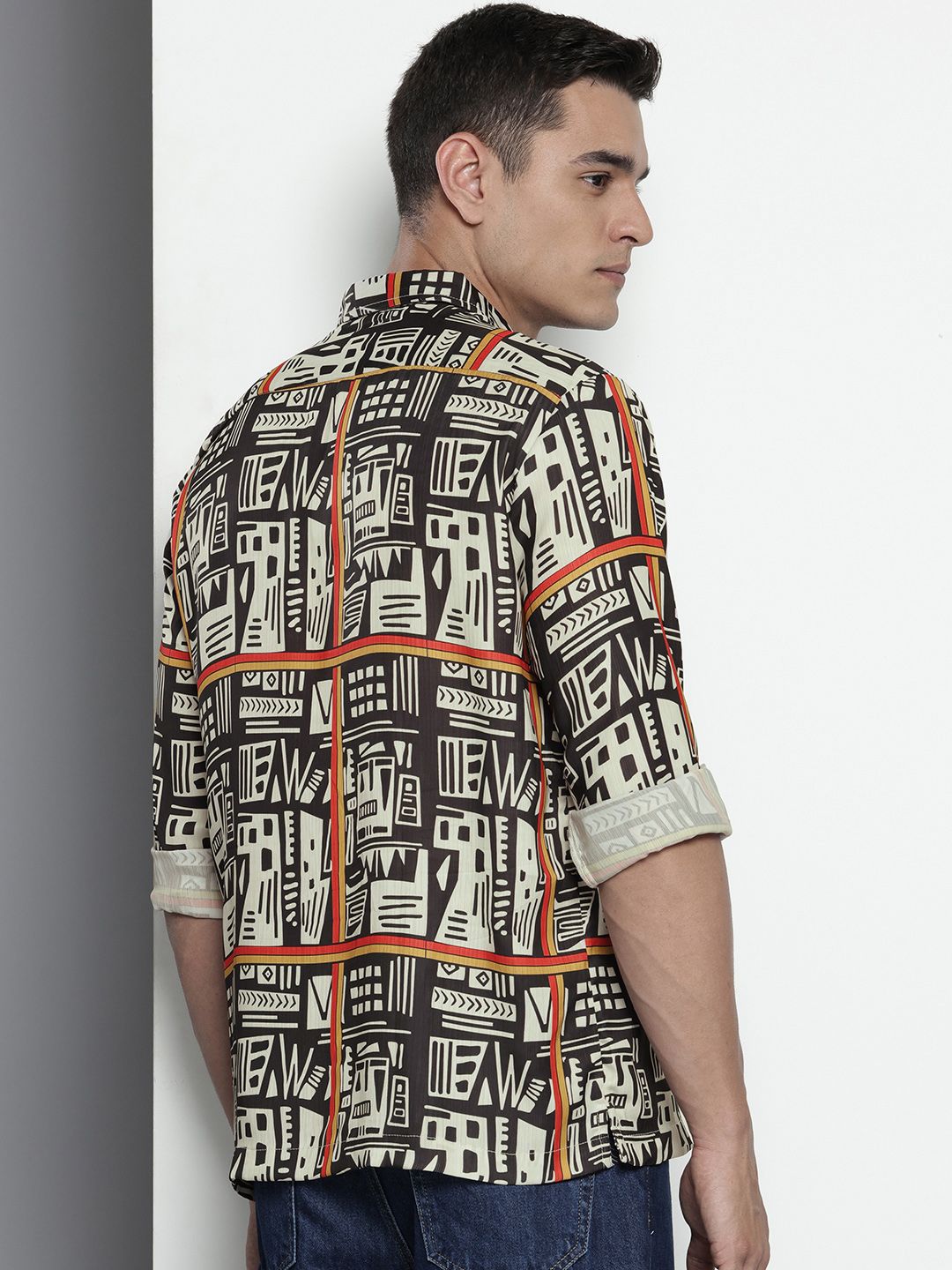 Men's Beige Relaxed Fit Geometric Print Resort Wear Shirt
