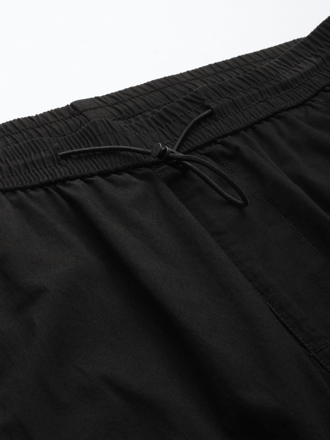 Men's Black Relaxed Fit Solid Utility Cargo Jogger