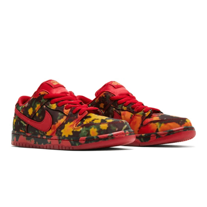 Nike SB Dunk Low The Wizard of Oz Poppy Field