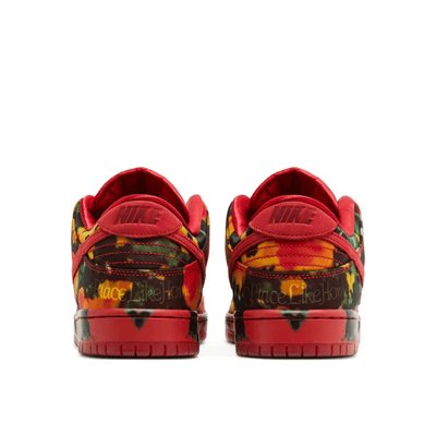 Nike SB Dunk Low The Wizard of Oz Poppy Field
