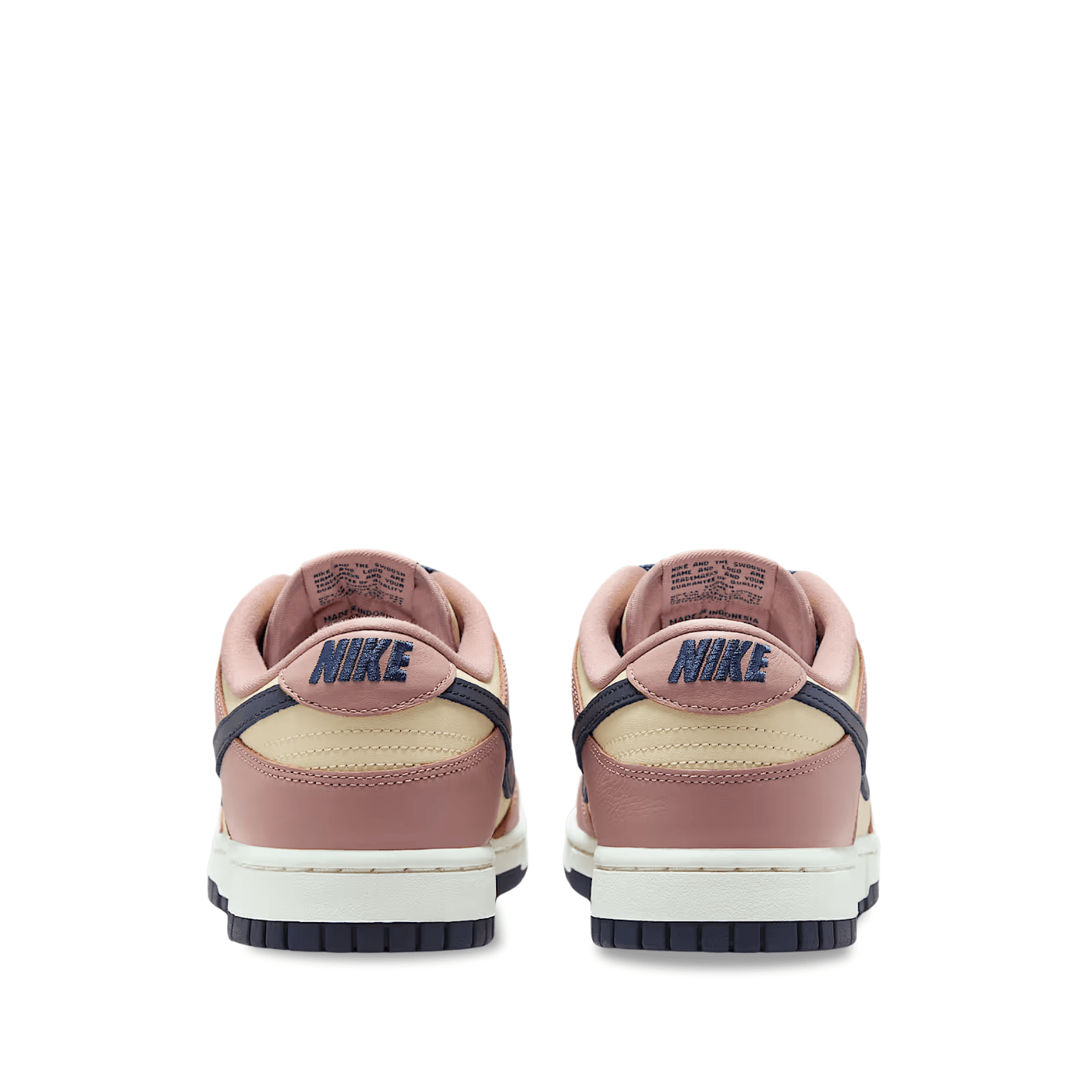 Nike Dunk Low SE Particle Pink
