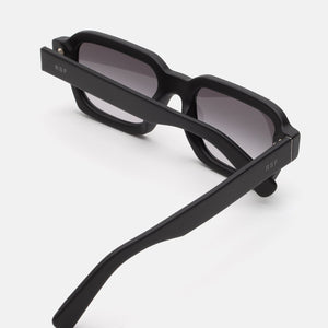 CARO - Matte Black Fade