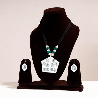 Bishnupur Handpainted Terracotta Necklace Set