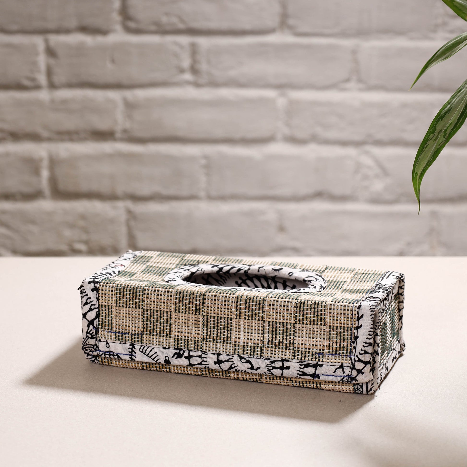 Beige - Madur Grass Door Tissue Box of Midnapore