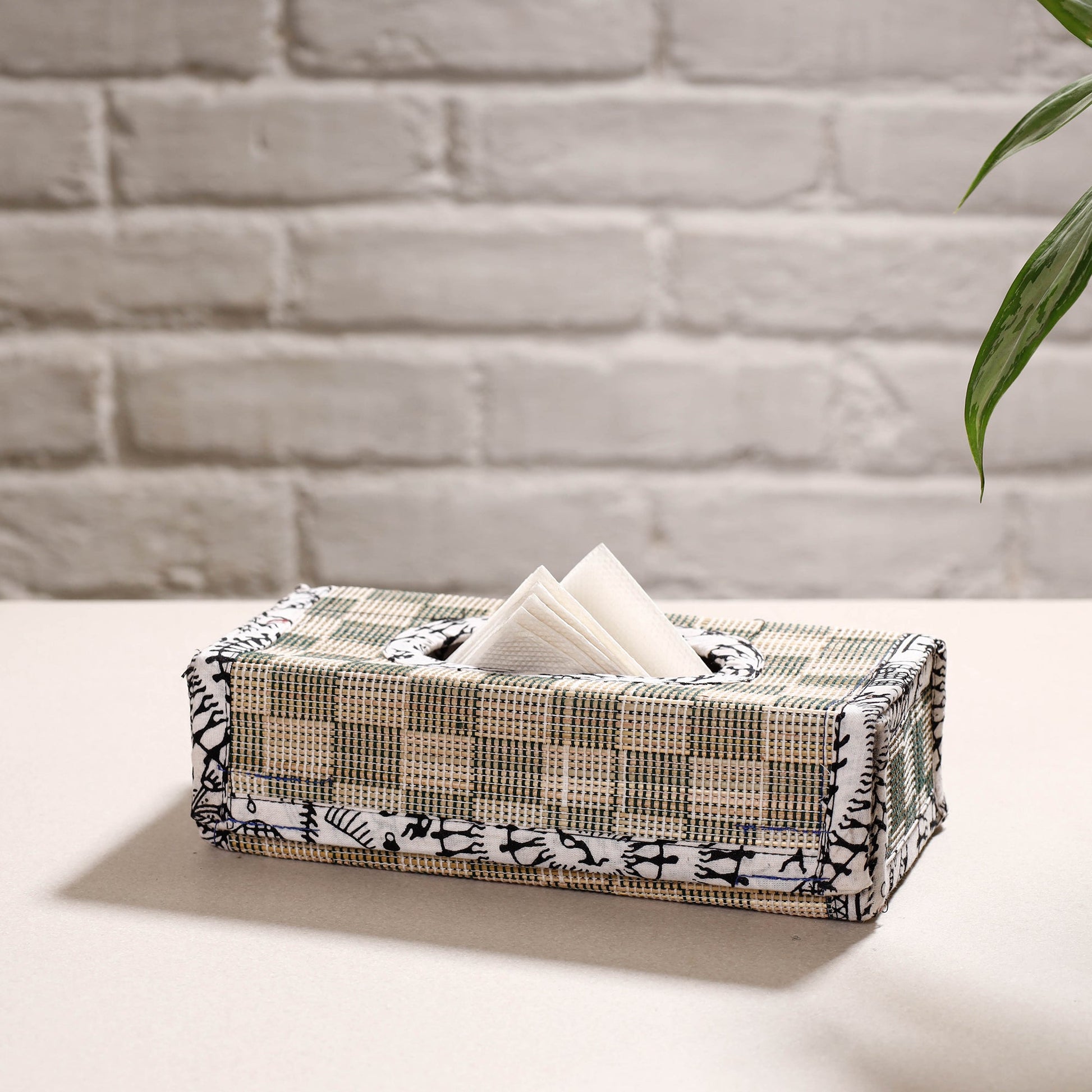 Beige - Madur Grass Door Tissue Box of Midnapore