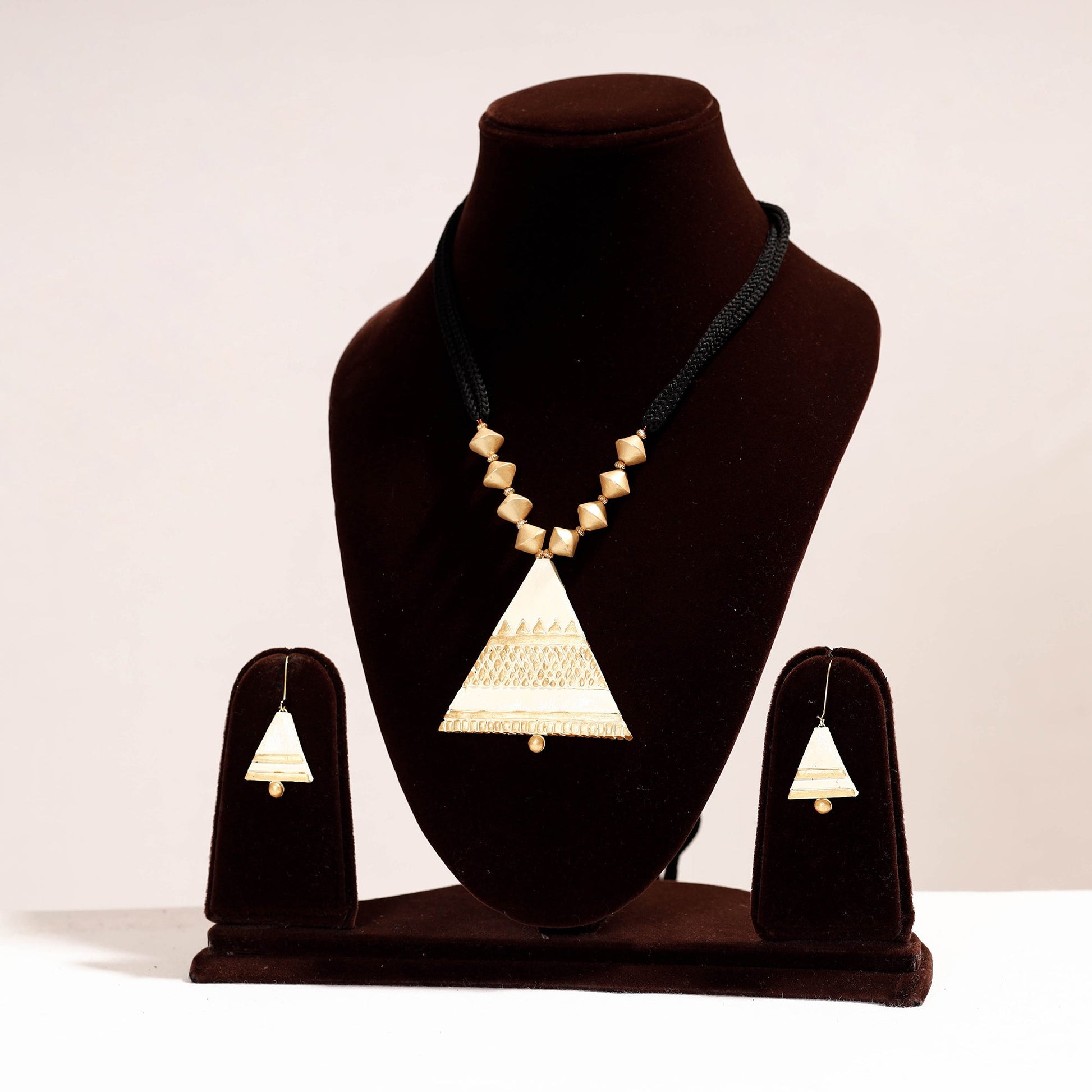Bishnupur Handpainted Terracotta Necklace Set