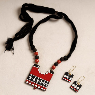 Bishnupur Handpainted Terracotta Necklace Set 15