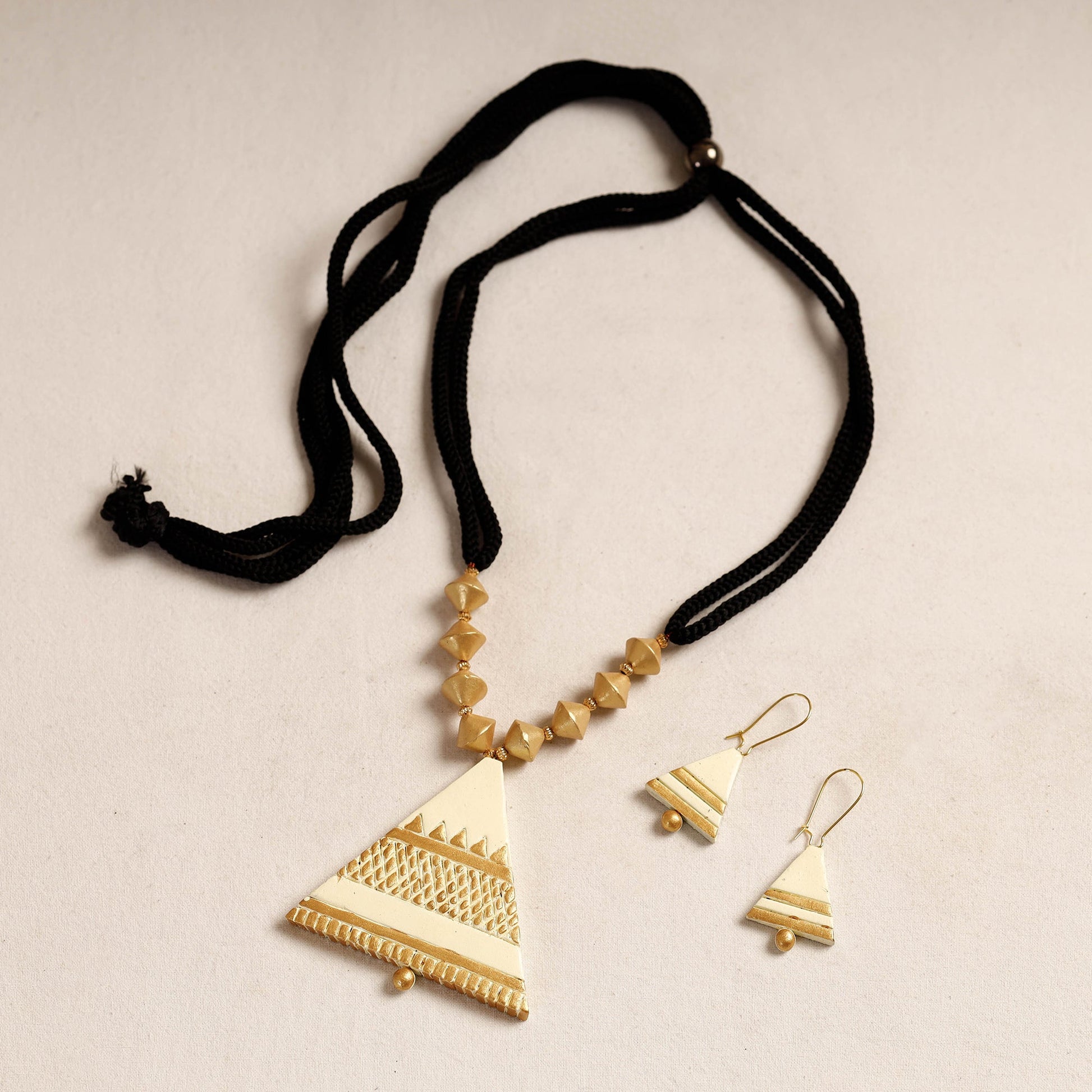 Bishnupur Handpainted Terracotta Necklace Set