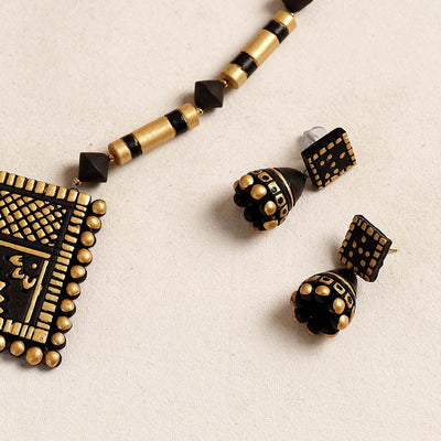 Bishnupur Handpainted Terracotta Necklace Set 01