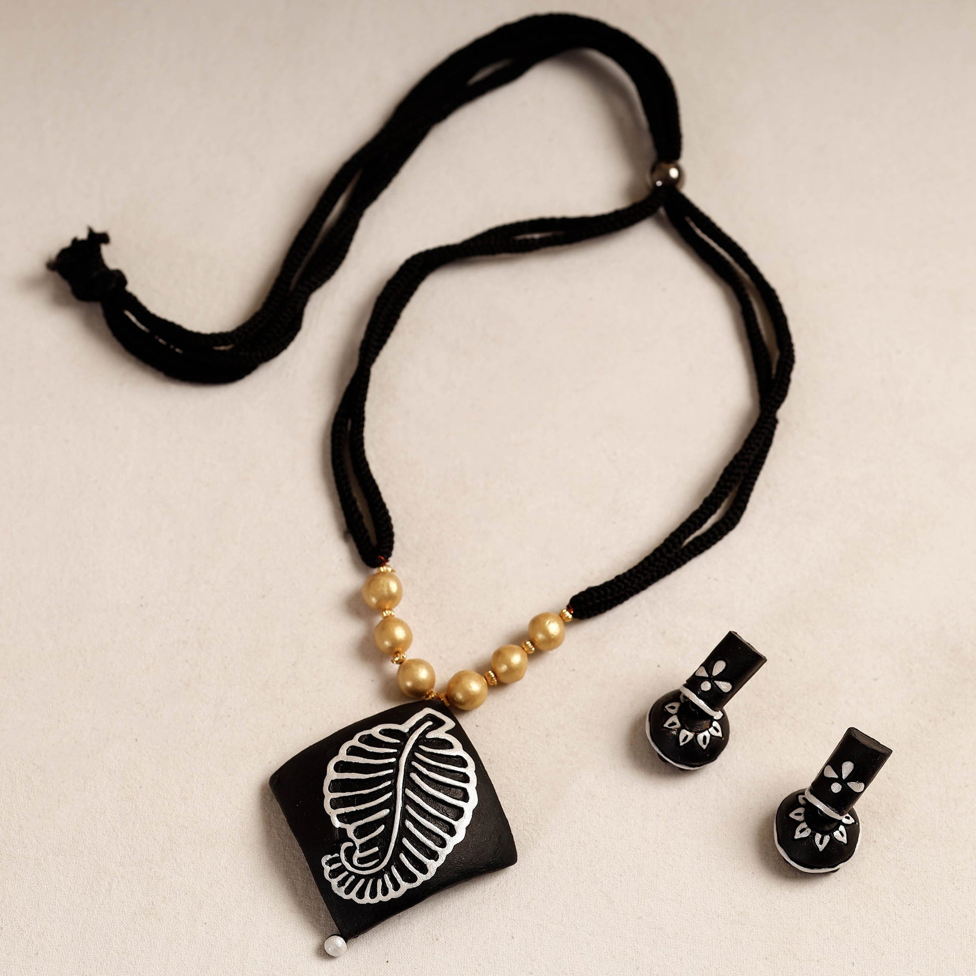 Bishnupur Handpainted Terracotta Necklace Set