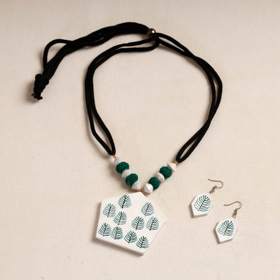 Bishnupur Handpainted Terracotta Necklace Set