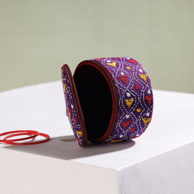 Bengal Kantha Work Handcrafted Round Utility Box