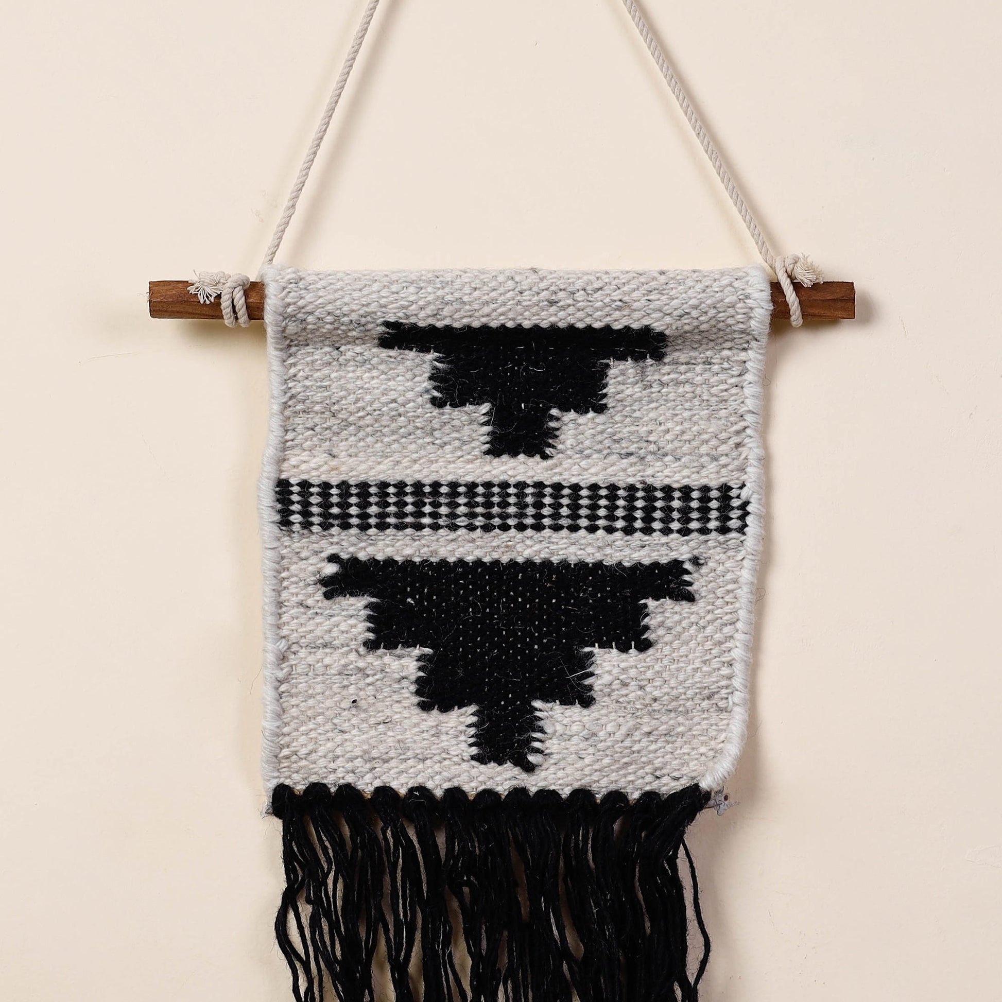 Bhadohi Handwoven Wool Geometric Fringed Wall Hanging