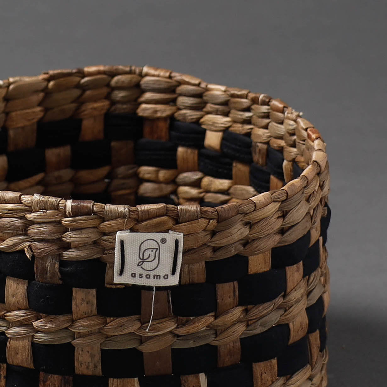 Brown - Handcrafted Organic Water Hyacinth Multipurpose Basket (7 x 7 in)