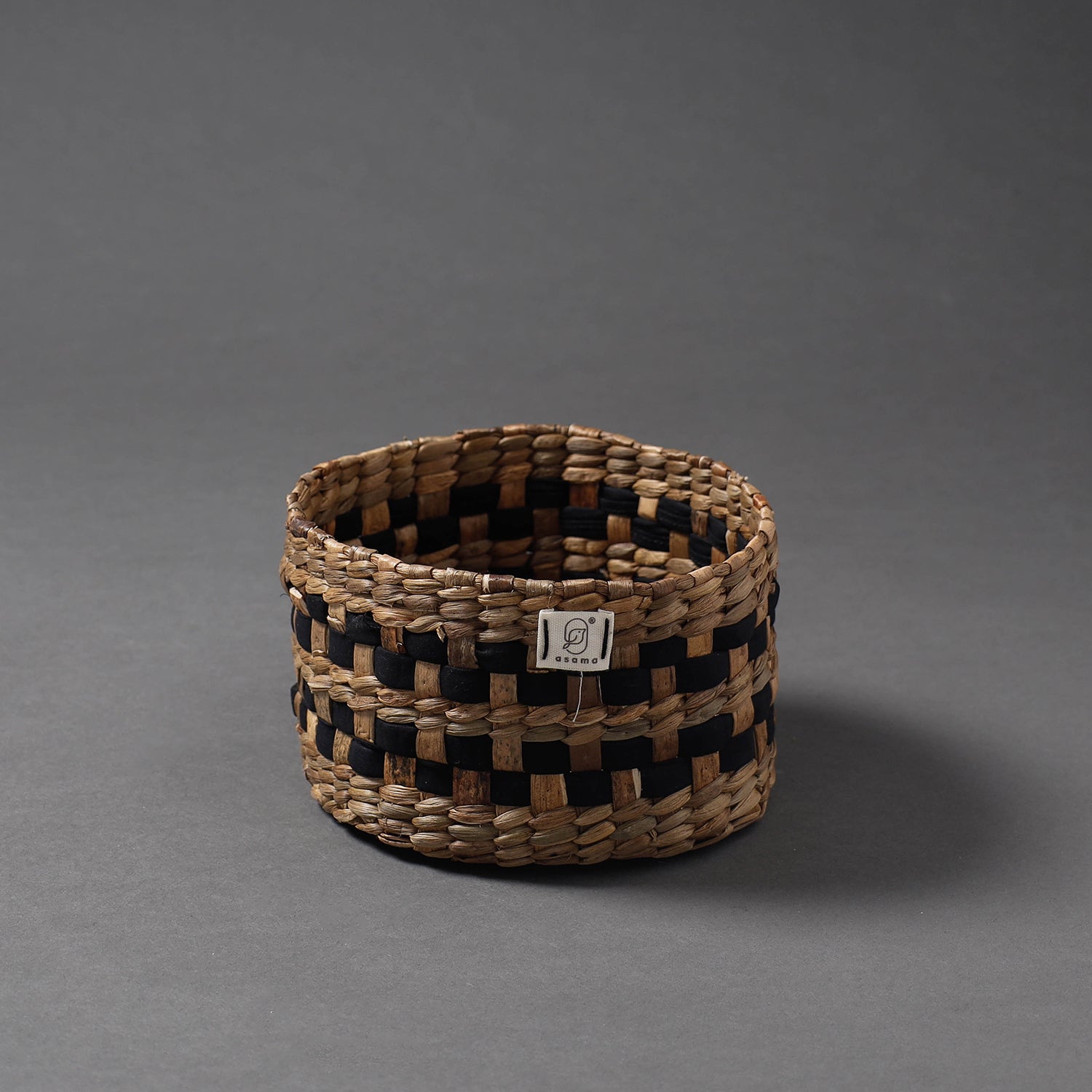 Brown - Handcrafted Organic Water Hyacinth Multipurpose Basket (7 x 7 in)