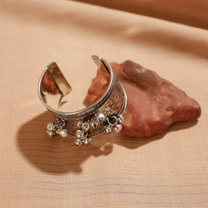 Antique Finish Oxidised German Silver Bangle / Cuff Bracelet (Adjustable)