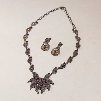 Antique Dual Tone Oxidised Brass Base Stone Necklace Set