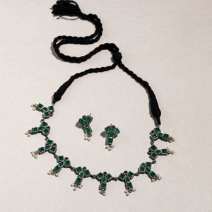 Antique Silver Finish Oxidised Brass Base Stone & Bead Work Necklace Set