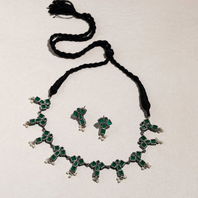 Antique Silver Finish Oxidised Brass Base Stone & Bead Work Necklace Set